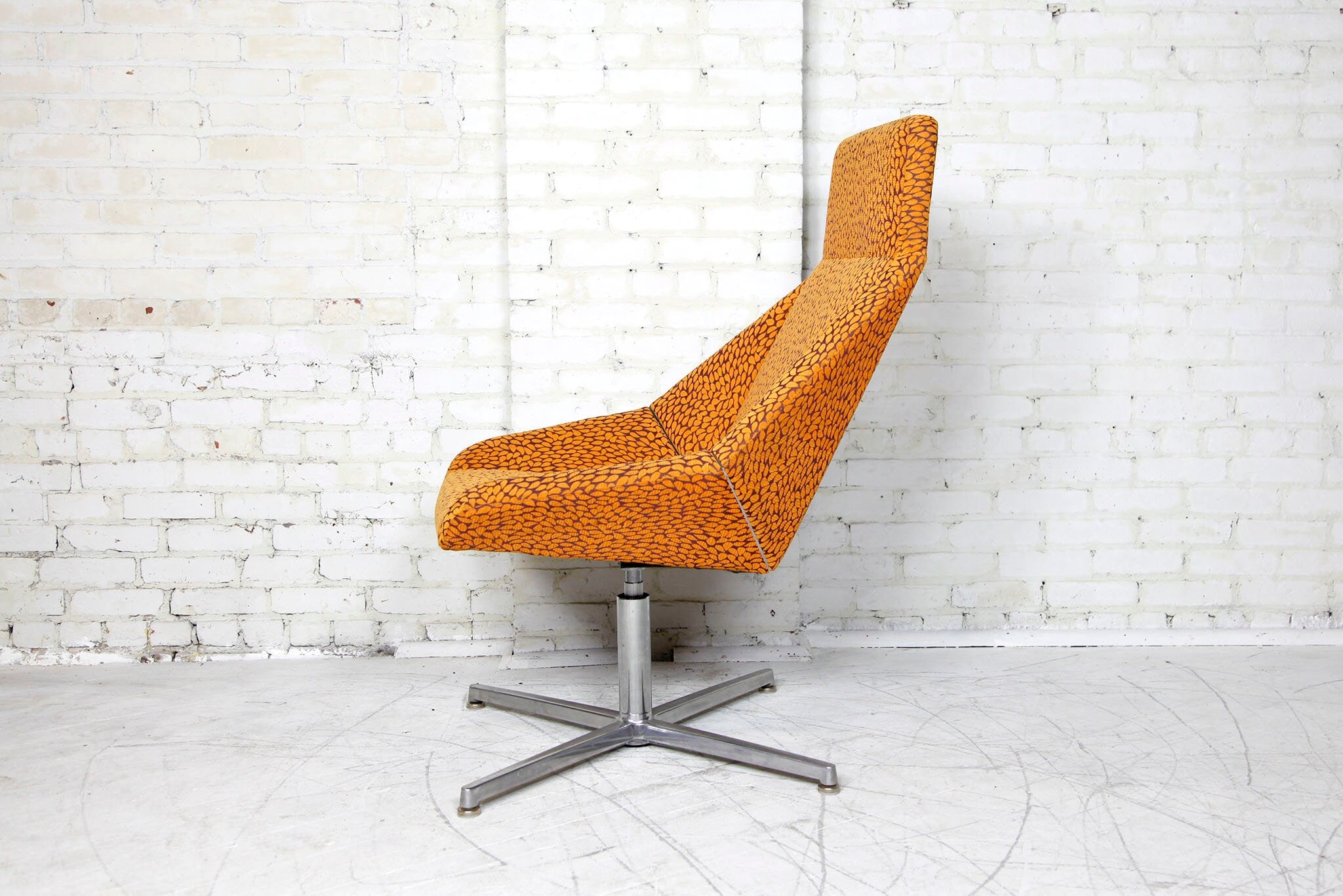 Atomic Star Trek Style Orange Swivel Armchair with Tall Back by Arcadia Chairs