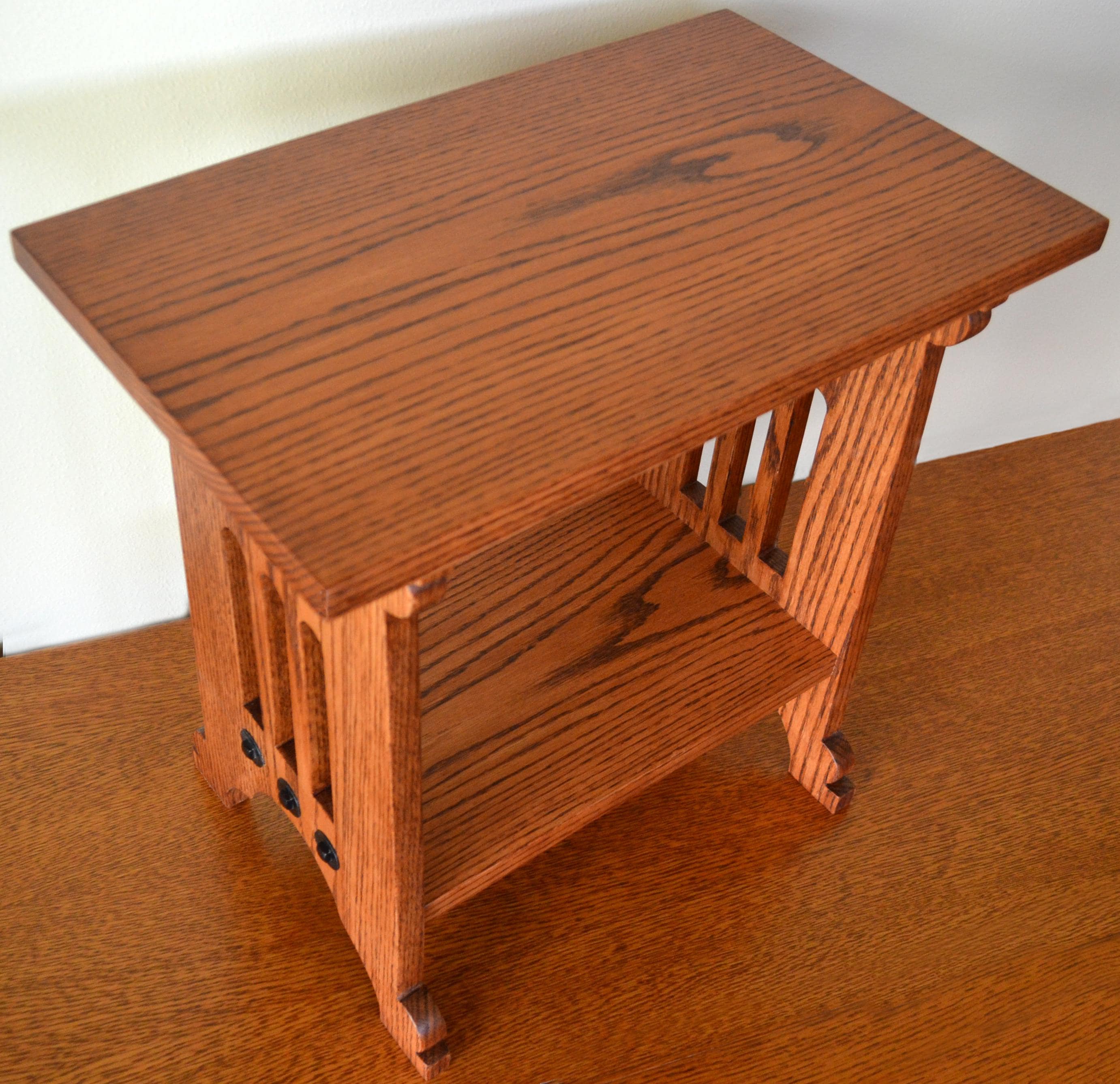 Craftsman Mission Arts & Crafts Oak Side Table